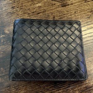 Used Black Bottega Veneta Intrecciato Bi-Fold Wallet in Black